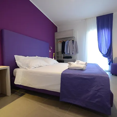 Отель Nuova Orchidea 3*